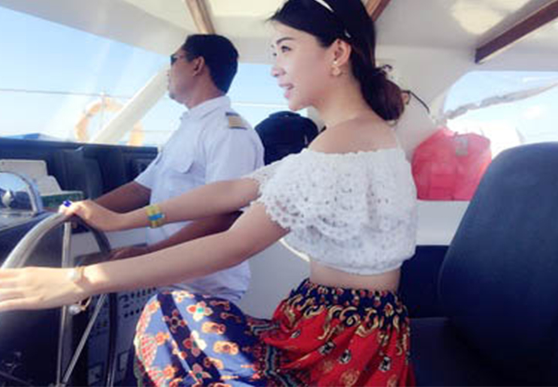 客人cici 体验蓝梦岛开船